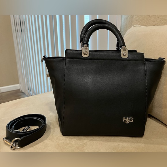 [Sold] Givenchy HDG leather purse in great condition - Picture 3 of 11
